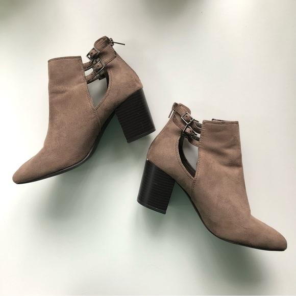 Booties - Picture 3 of 5